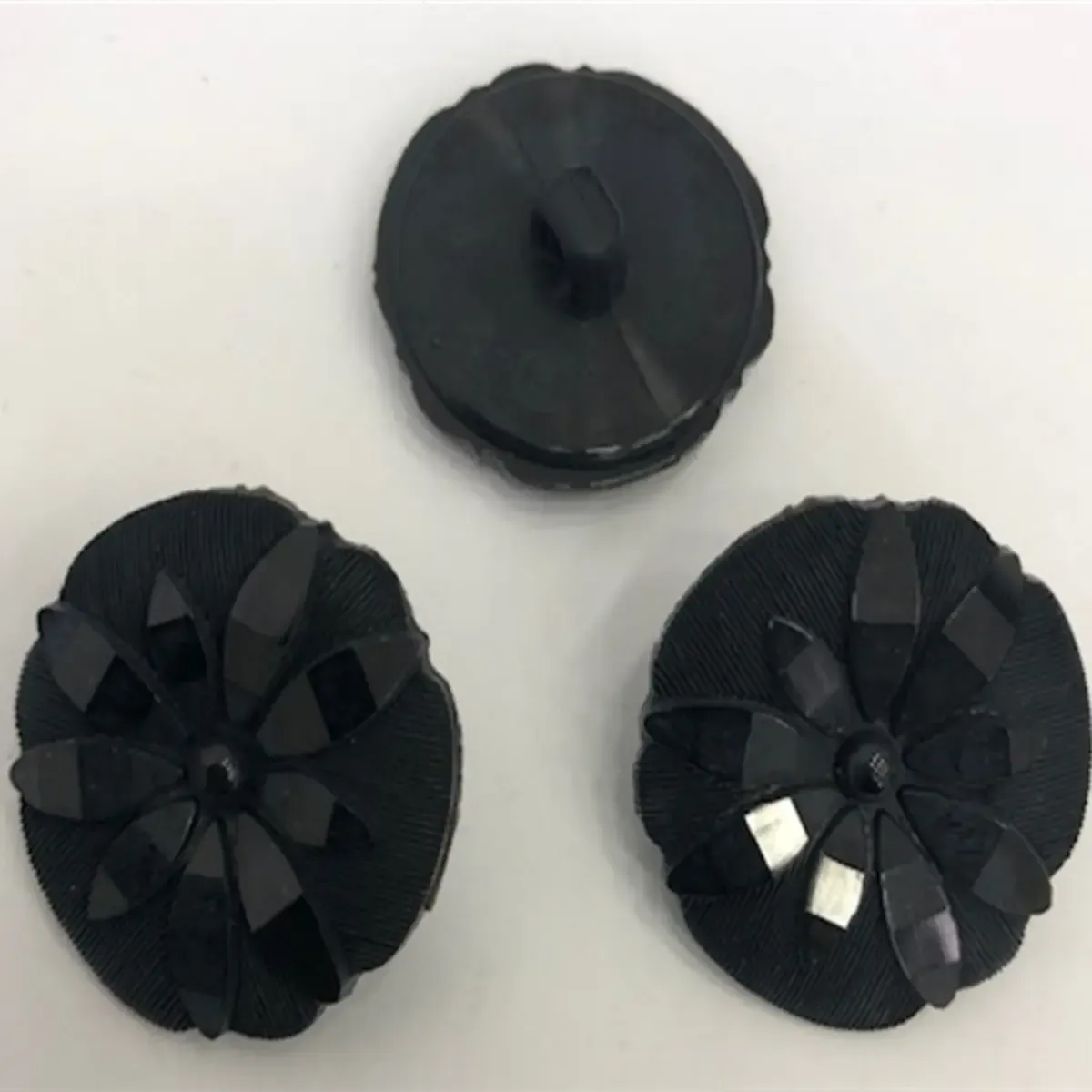 Floral Style Shimmer Shank Buttons - Cardigans, Jackets
